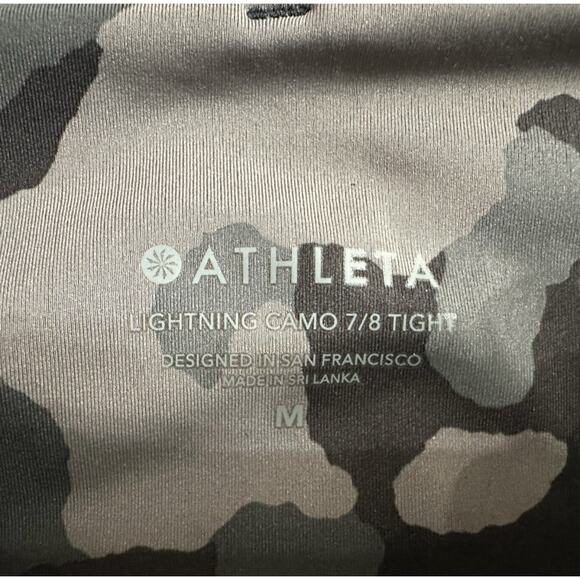 ATHLETA Camo Contender 7/8 Tight In Black / Gray Leggings Size Medium - Picture 6 of 6